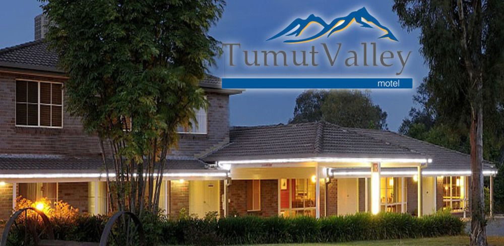 Tumut Valley Motel Pet Friendly Exterior photo